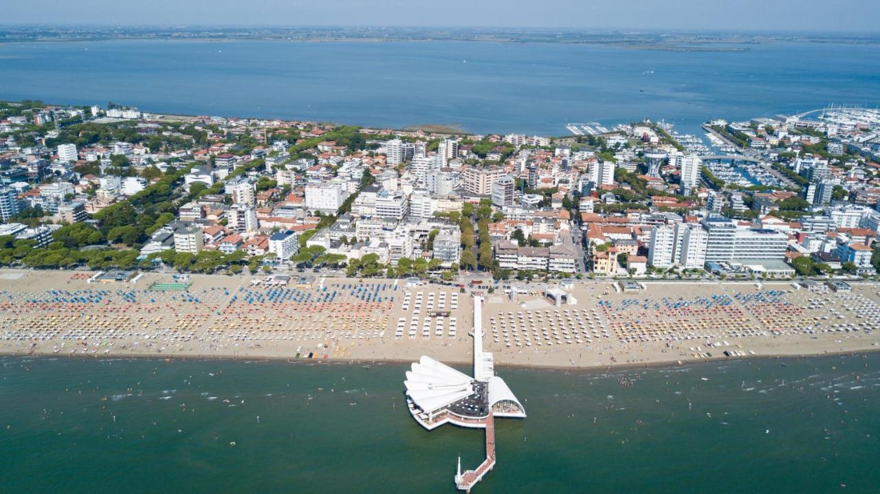 Residenza Marco Polo Lignano Sabbiadoro Exterior foto
