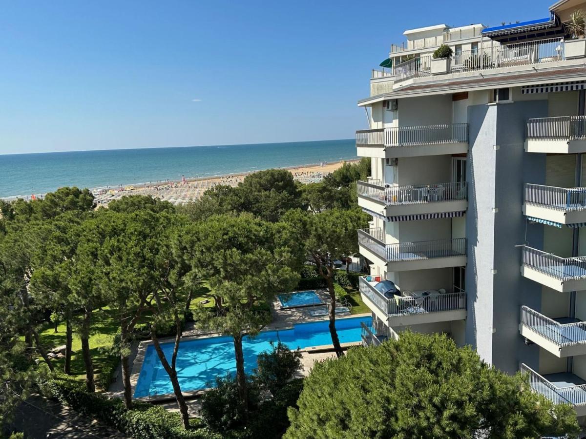 Residenza Marco Polo Lignano Sabbiadoro Exterior foto