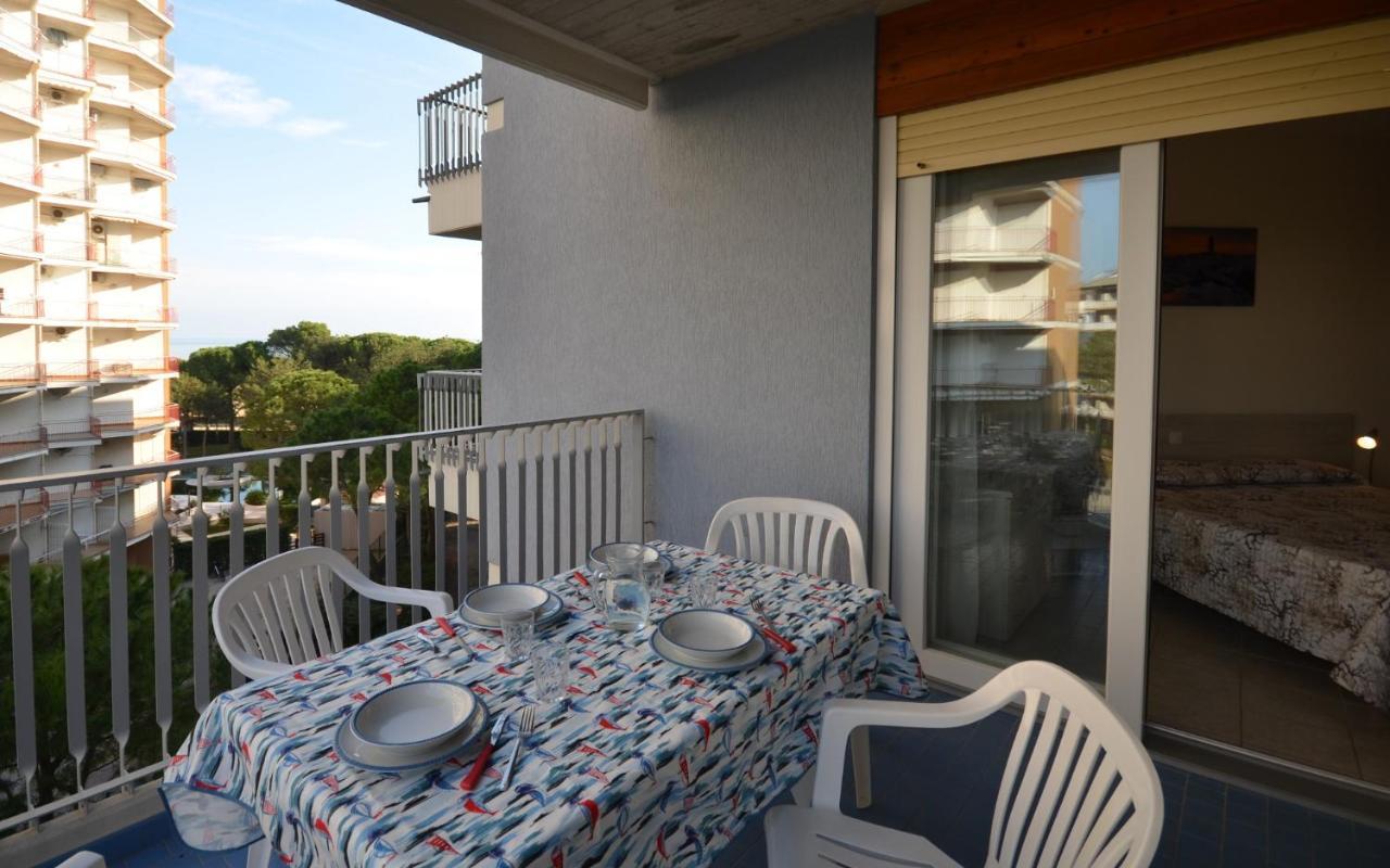 Residenza Marco Polo Lignano Sabbiadoro Exterior foto